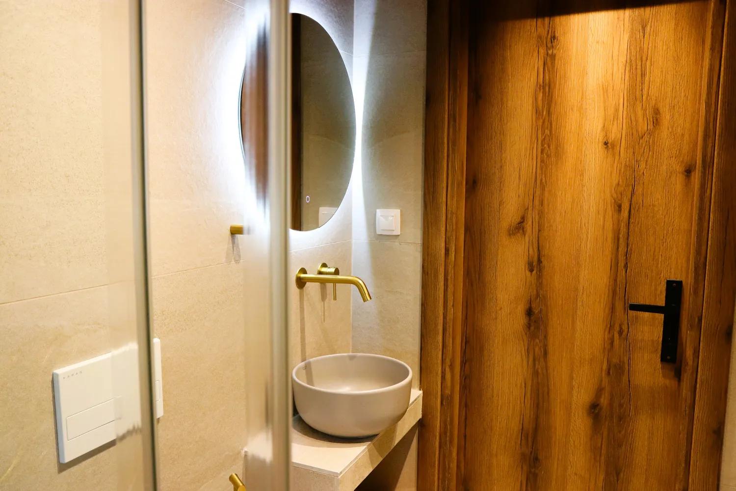 lefkada-city-indoor_10_suite02