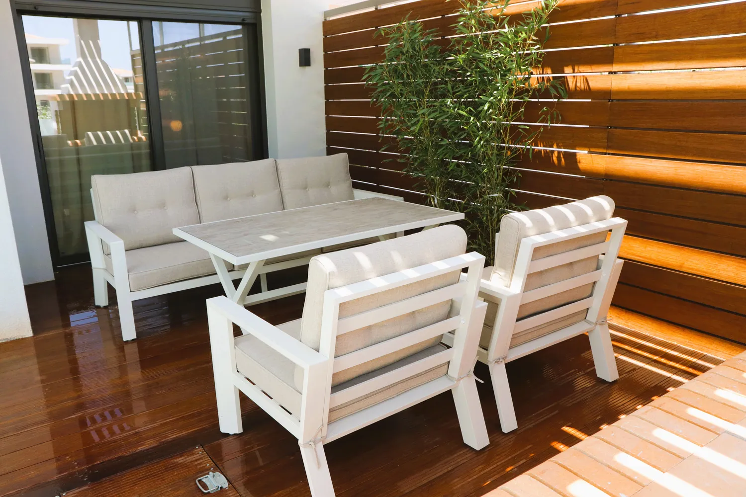 lefkada-city-outdoor_32_suite01