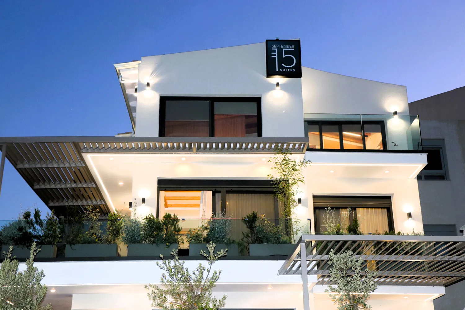 lefkada-city-outdoor_47_suite02